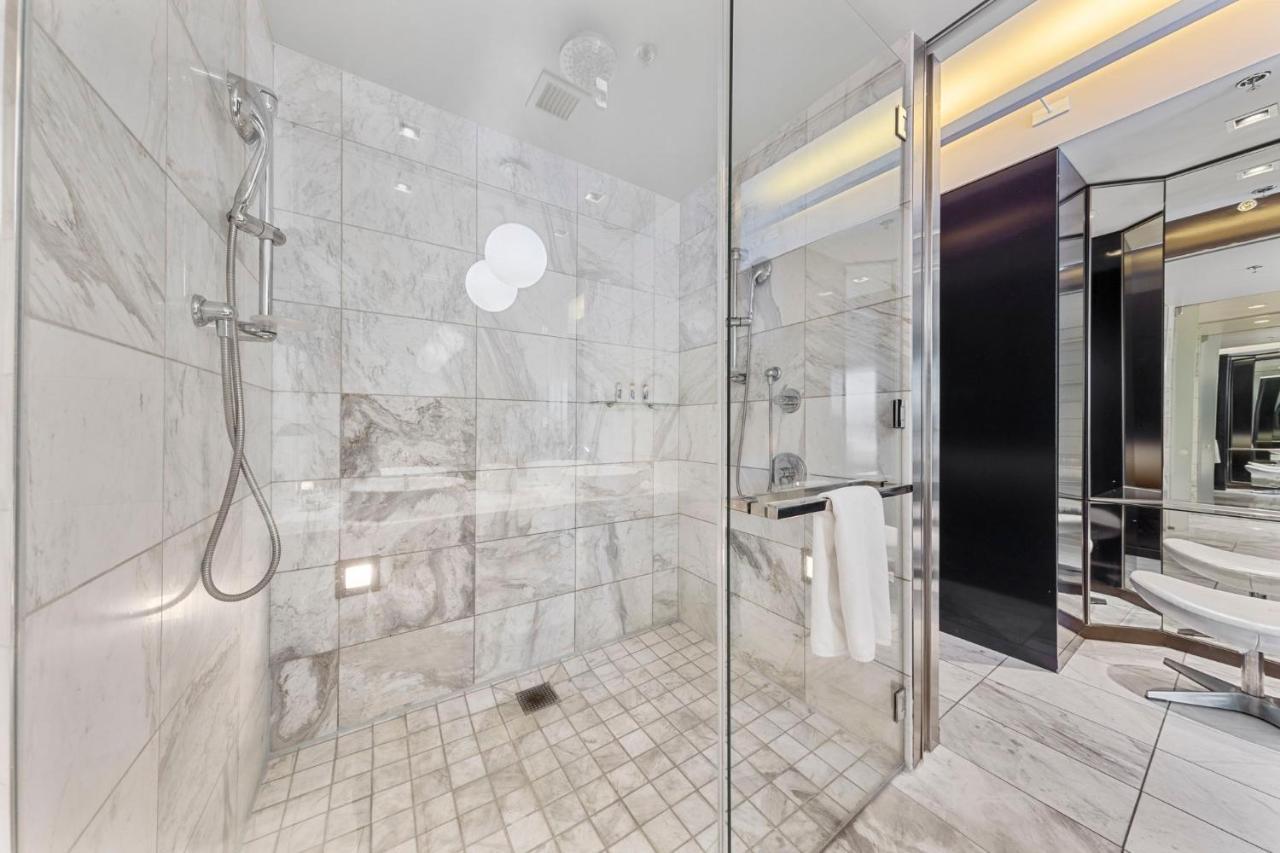 Huge Modern Luxury 17 Floor Panoramic Corner Suite With Open Balcony Las Vegas Exterior foto