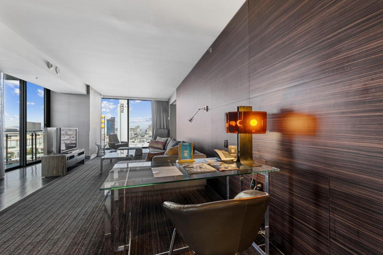 Huge Modern Luxury 17 Floor Panoramic Corner Suite With Open Balcony Las Vegas Exterior foto